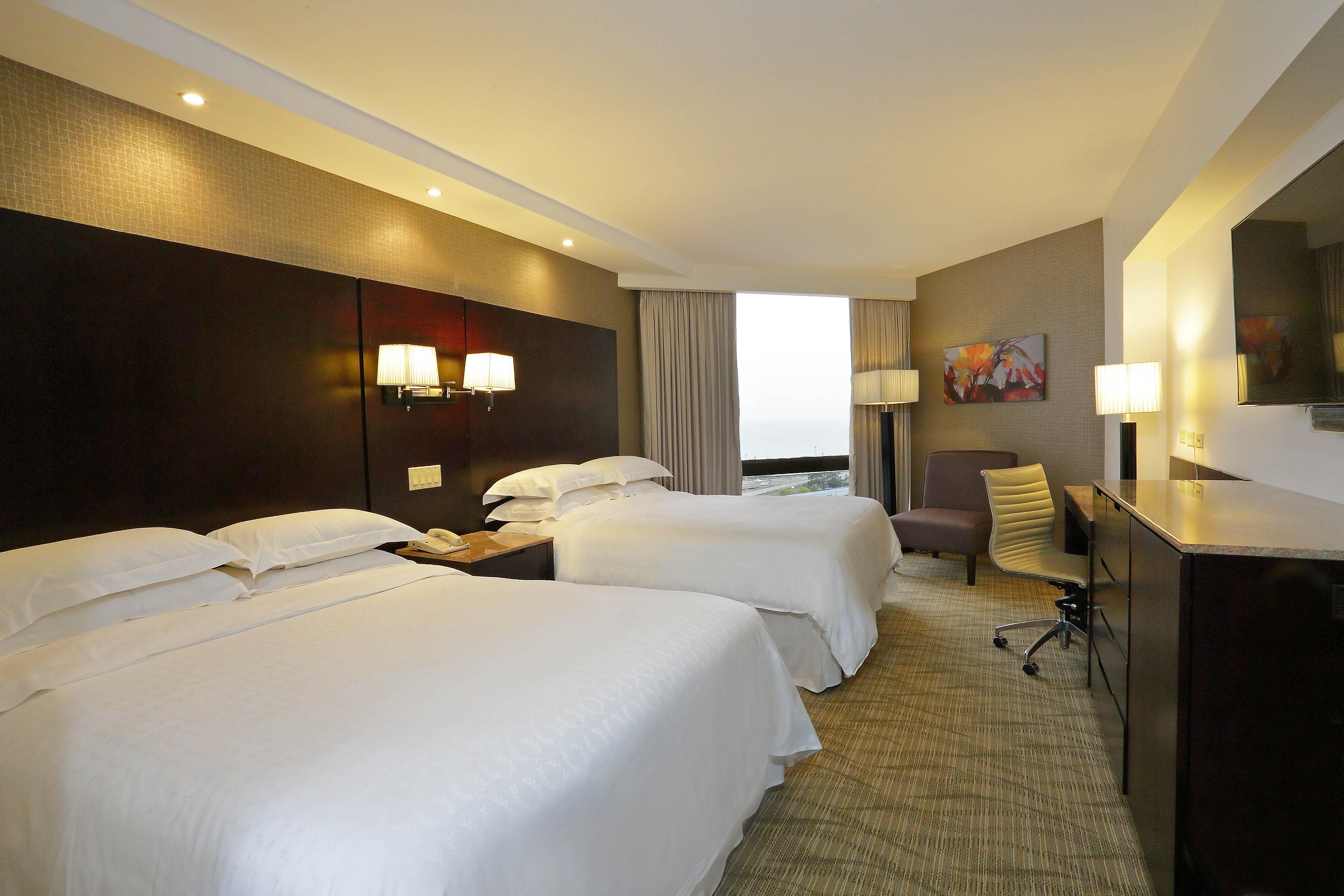 巴拿马喜来登大酒店 巴拿马城 外观 照片 A guest room at the Sheraton São Paulo.