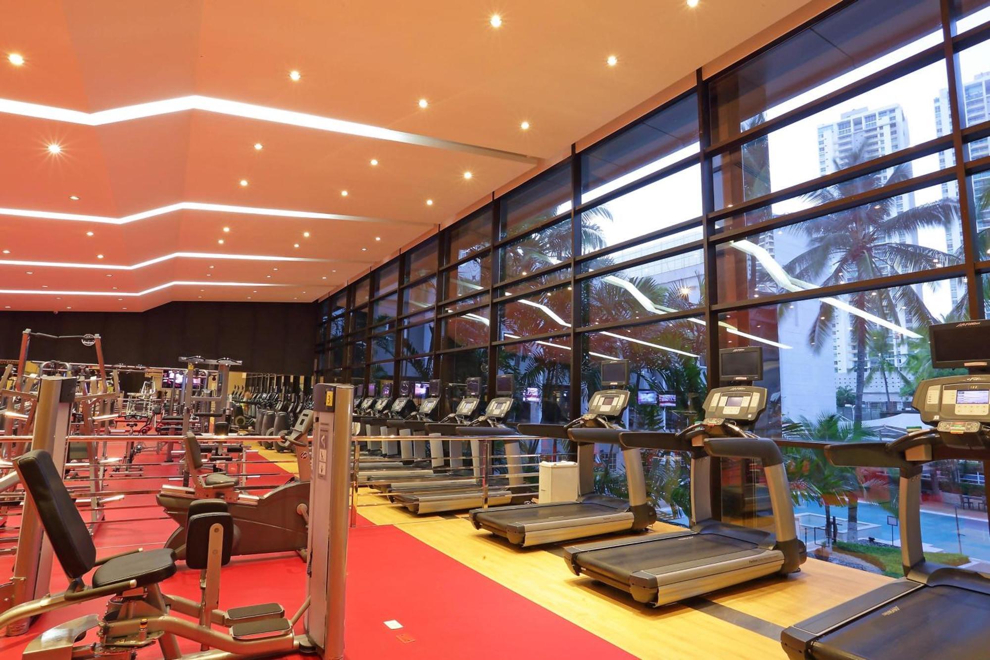 巴拿马喜来登大酒店 巴拿马城 外观 照片 The gym at the hotel