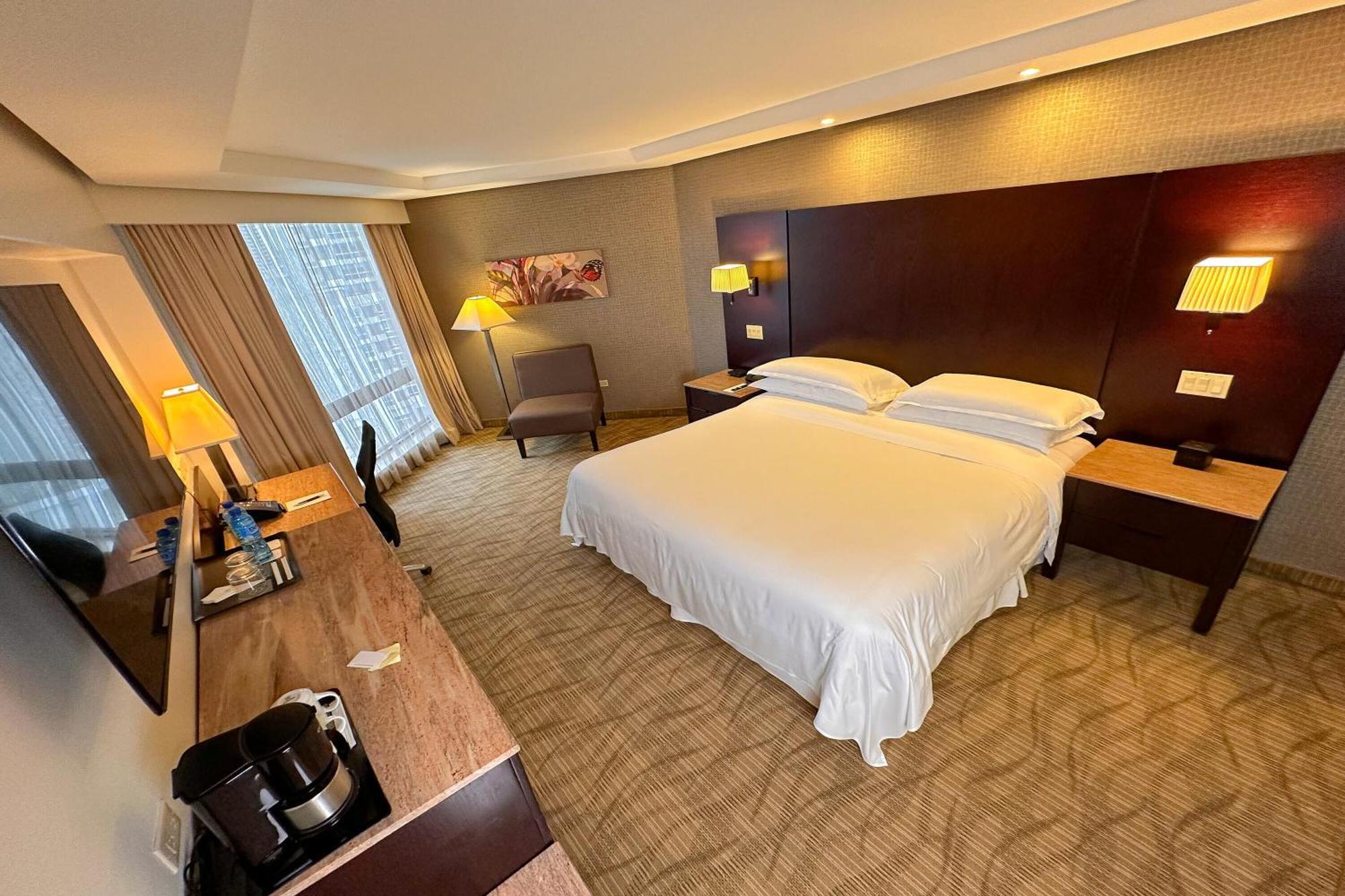 巴拿马喜来登大酒店 巴拿马城 外观 照片 A room at the hotel