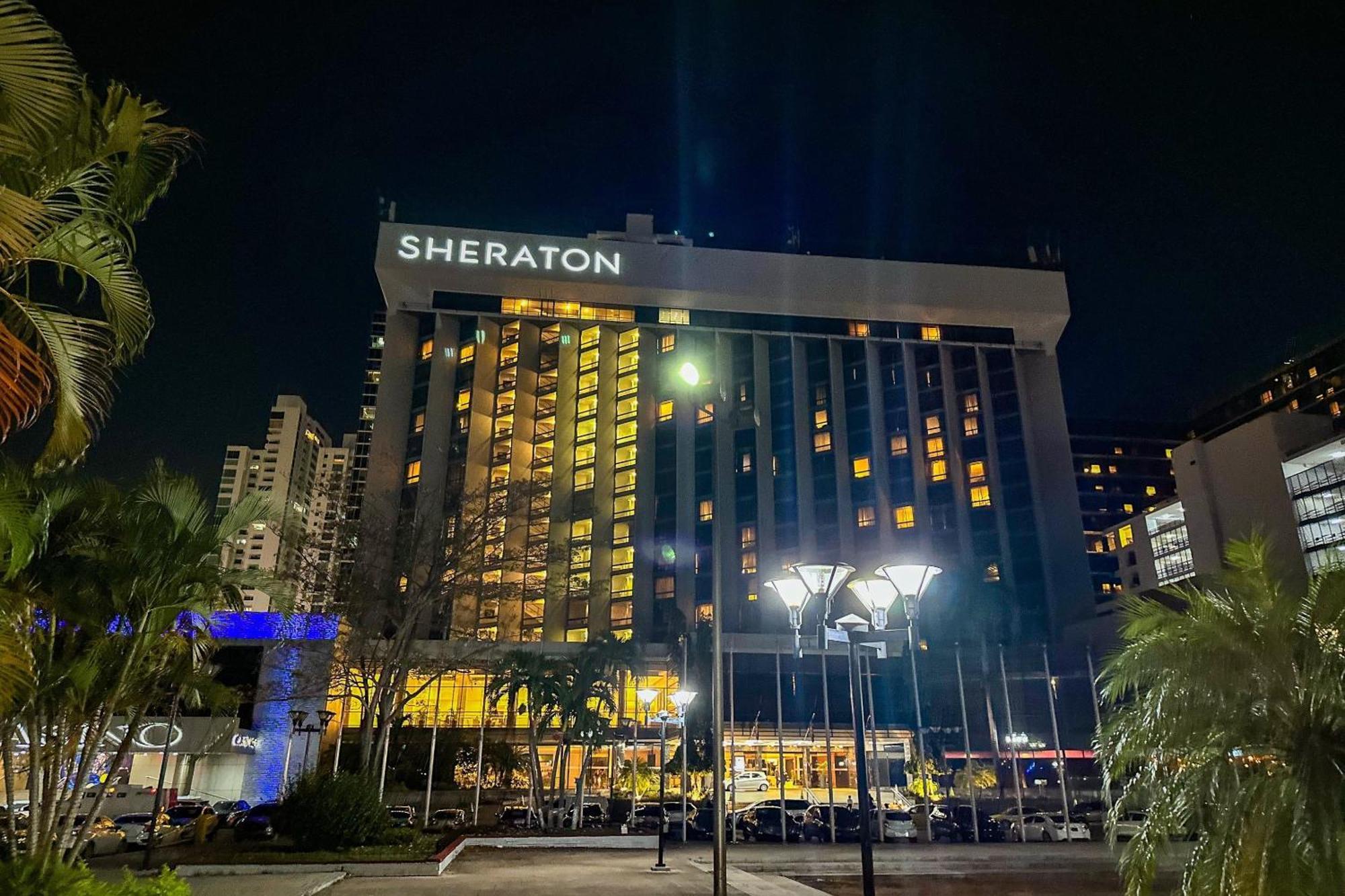 巴拿马喜来登大酒店 巴拿马城 外观 照片 Sheraton Surabaya